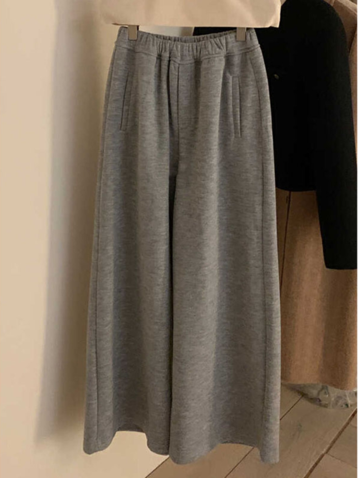 保z穿了会上瘾的裤子！春秋新款时髦毛呢休闲裤松紧腰阔腿直筒裤