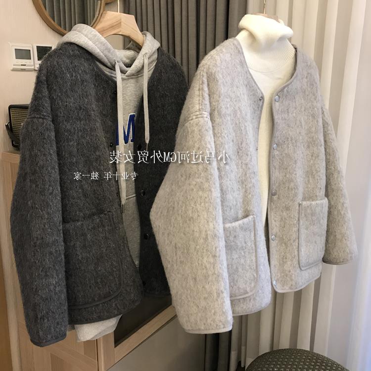 品牌折扣店商场撤回遮肉羊毛无领