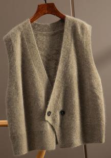 品牌专柜高端女装 外贸原单清仓羊绒天花板拉绒云柔感V领毛衣马甲