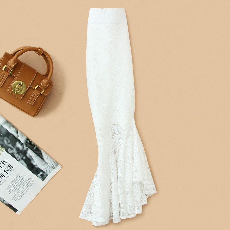 垂感白色蕾丝燕尾半身裙长款包臀