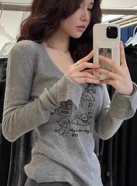 修身显瘦长袖t恤上衣女生秋冬超火高级感灰色显白低领内搭针织衫