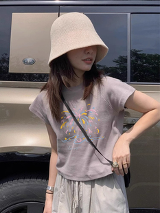 小清新印花短袖t恤女生夏季日系原宿风正肩棉修身显瘦短款上衣ins