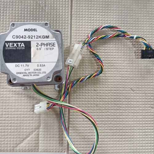 议价VEXTA东方两相步进电机型号C9042-9212KGM可维修