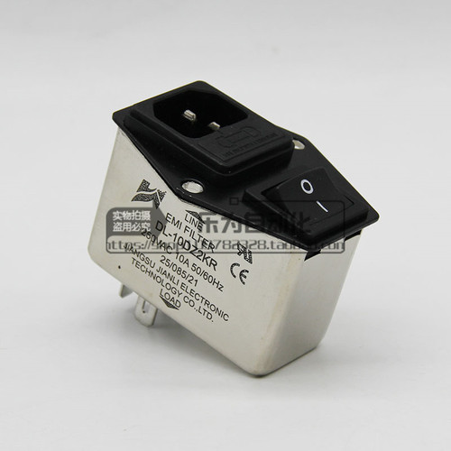 DL-10DZ2KR AC220V 10A 坚力单相电源滤波器 插座式带开关和保险