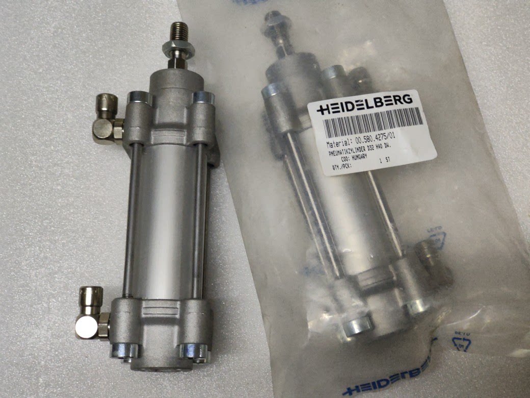海德堡cd102年原装全新靠版墨辊气缸00.580.4275/01气缸现货32-40