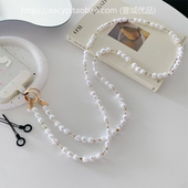 重工轻奢时尚 斜挎可背防丢夹片手机链 高档仿珍珠珠子手机挂绳长款