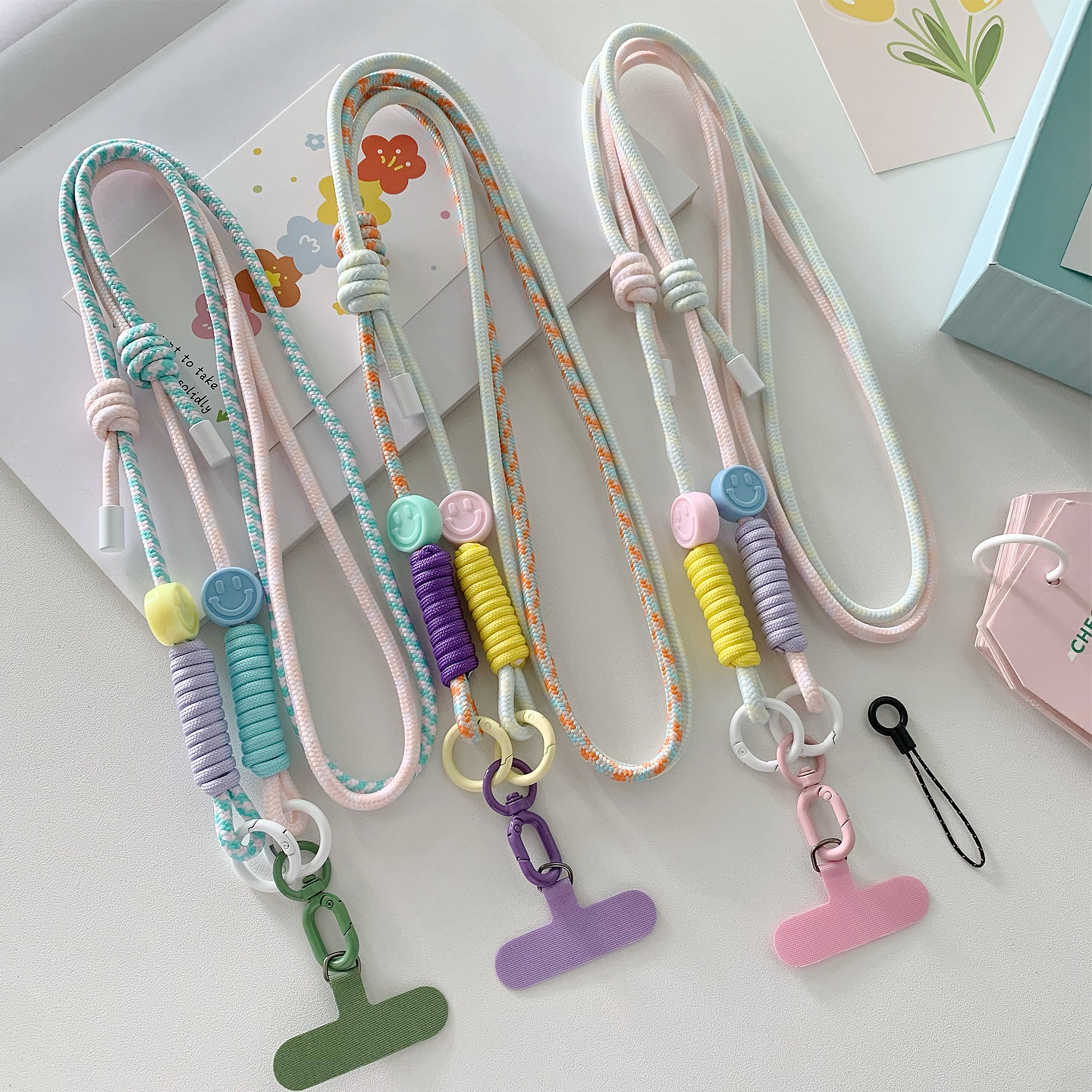 手机链女款2026新款多巴胺超好看独特手机挂绳斜挎可背编织挂件长