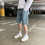 蓝色