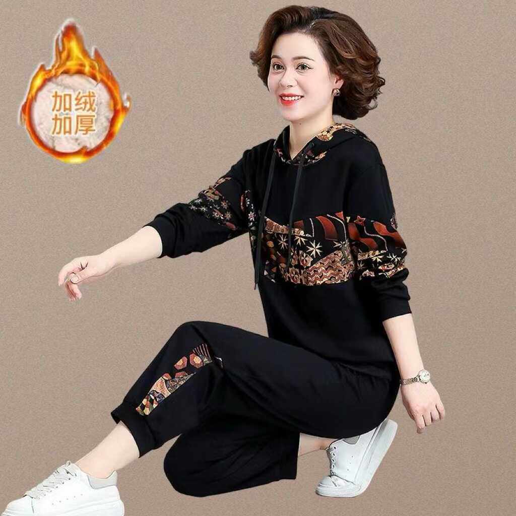 中年妈妈加绒运动服套装休闲卫衣新款中老年人女春秋洋气大码上衣