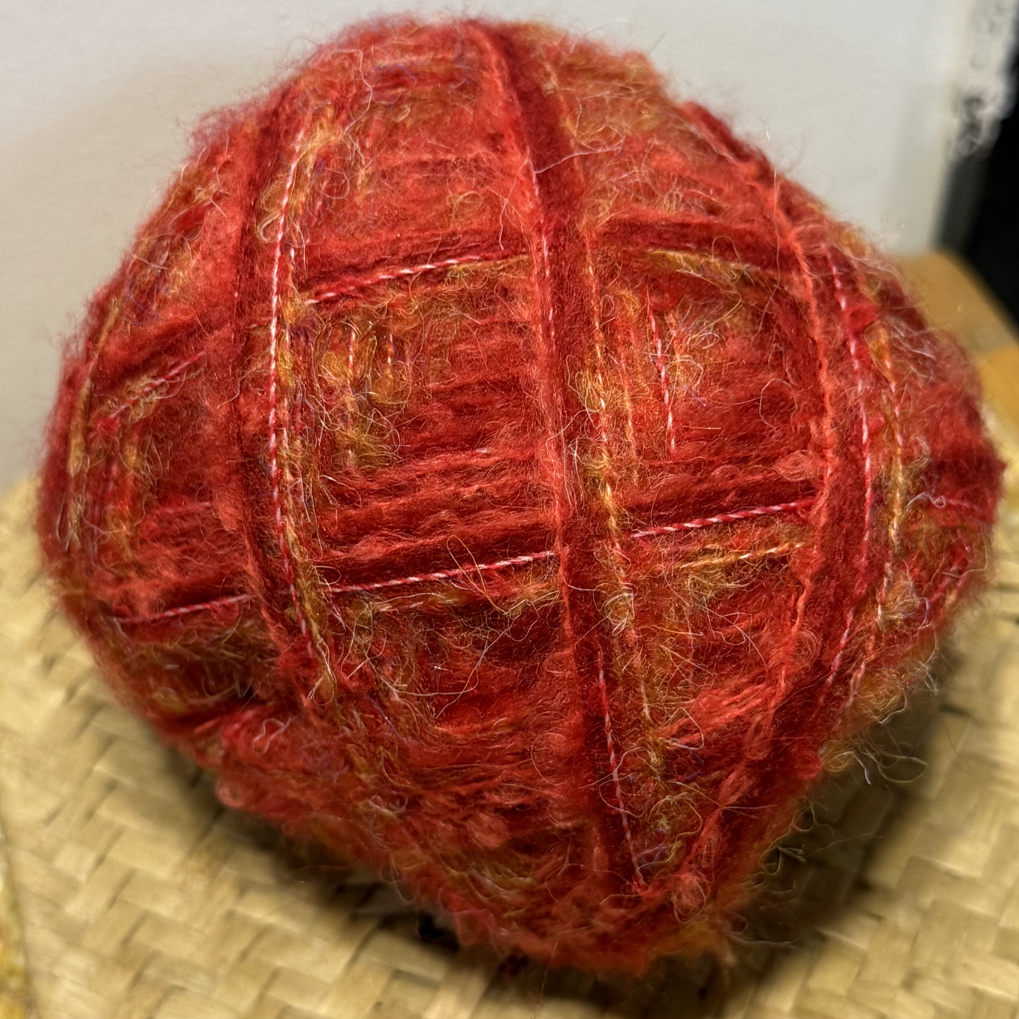 美拉德复古红系油彩巴恩风特色羊毛手混线编织围巾帽子包包毛衣线