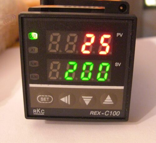 全新RKC REX-C100智能温控器开关可调温度电子控温器AC100-240V - 封面