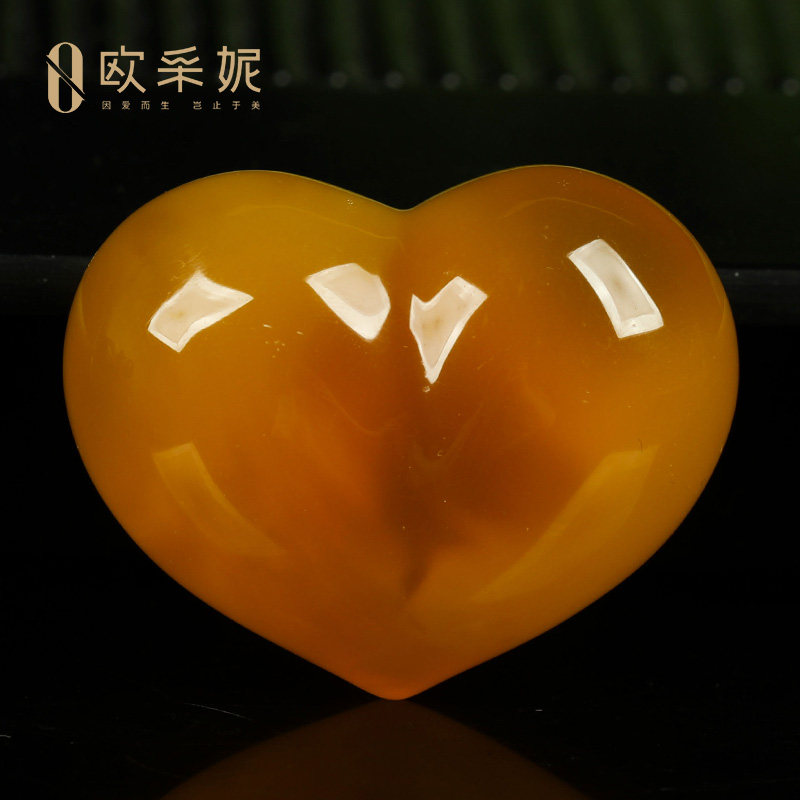 欧采妮蜜蜡吊坠【一物一图孤品鸡油红爱心】天然琥珀满蜜心型挂件
