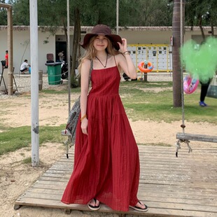 大码旅游度假风红色吊带连衣裙女夏季胖mm气质显瘦淑女性感长裙子