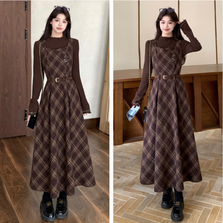 格纹连衣裙针织打底衫两件套装