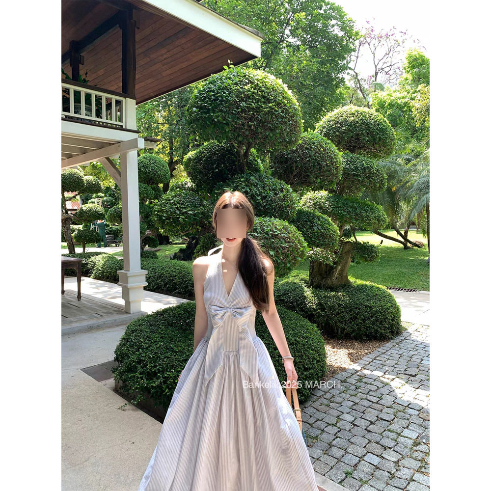 纯欲御姐感高级气质魅力鱼骨束型百搭女挂脖V领连衣裙_鱼骨抹胸裙