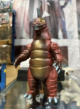 日版正版，怪兽乡sofubi，雷欧奥特曼双胞胎怪兽，红基拉斯，硬胶