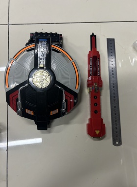 日版金属英雄特殊救援搜查队武器，声光正常捍卫者盾牌和匕首套装