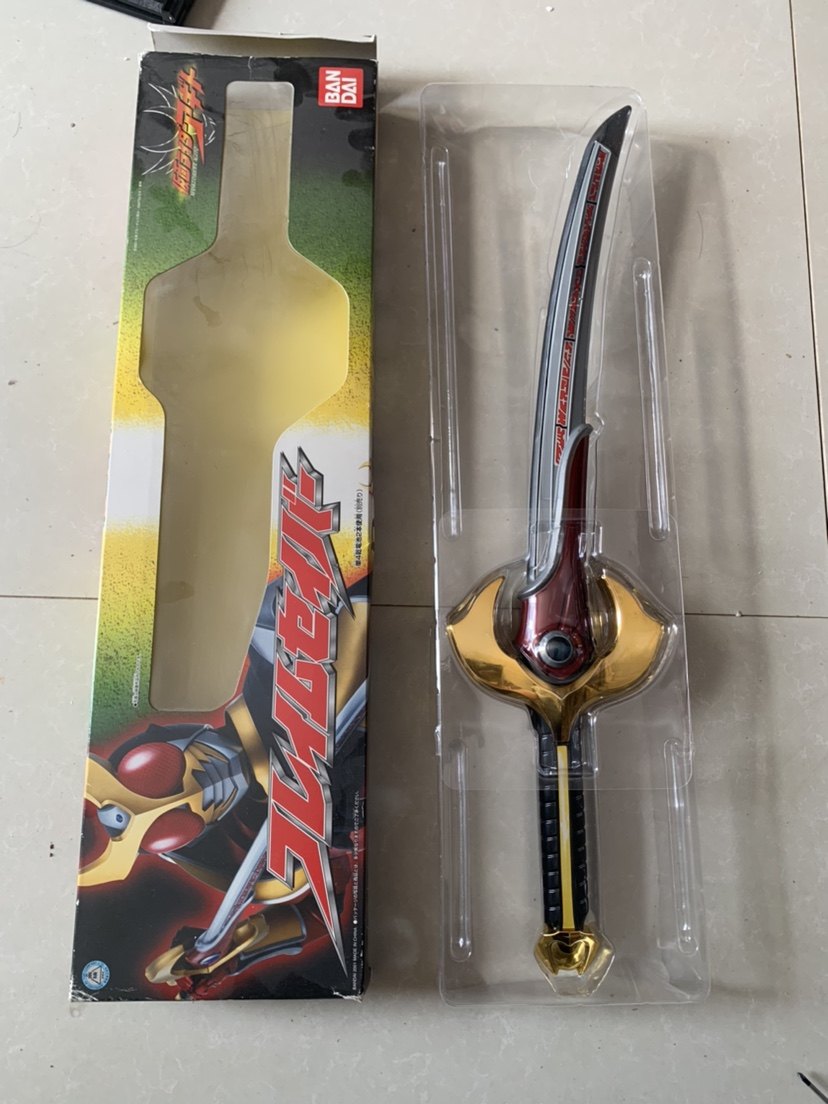 绝版收藏，假面骑士agito亚极陀武器，火焰军刀，声光正常，绝版