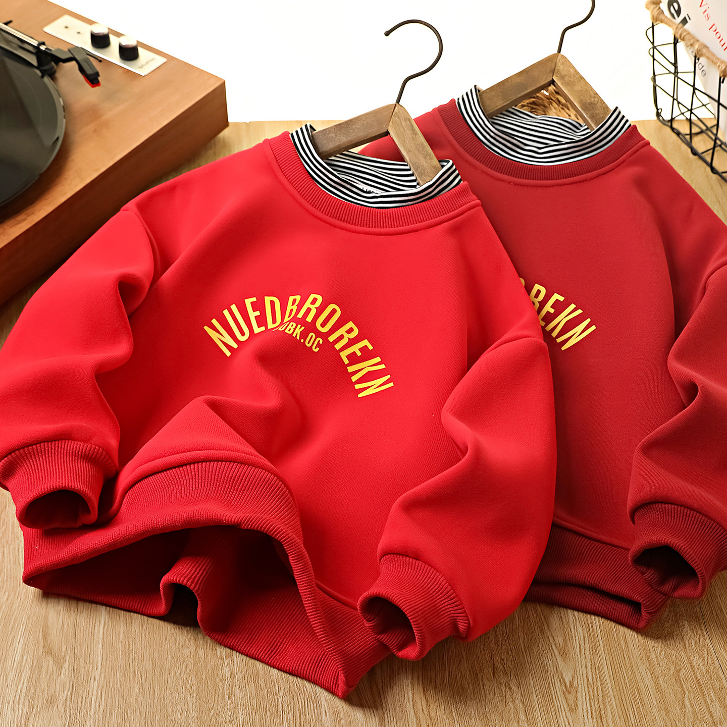 男童加绒红色卫衣冬装2026马年新款儿童加厚拜年服中大童过年衣服