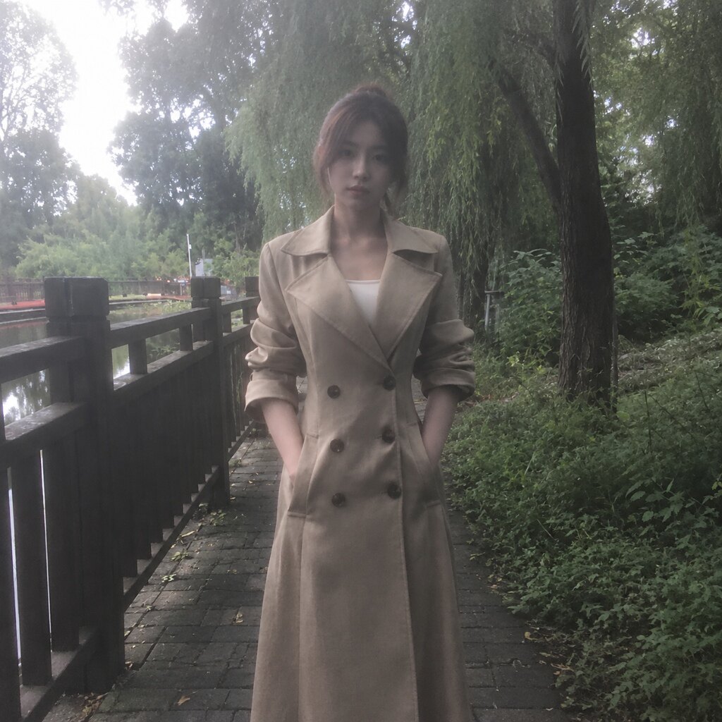 卡其色西装领双排扣风衣女
