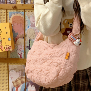 韩国ins少女褶皱云朵包包2025新款 轻便百搭泡泡大容量通勤单肩包