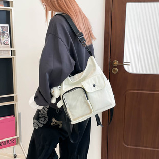 多功能三用双肩背包秋冬新款百搭包包女大容量单肩托特斜挎痛包