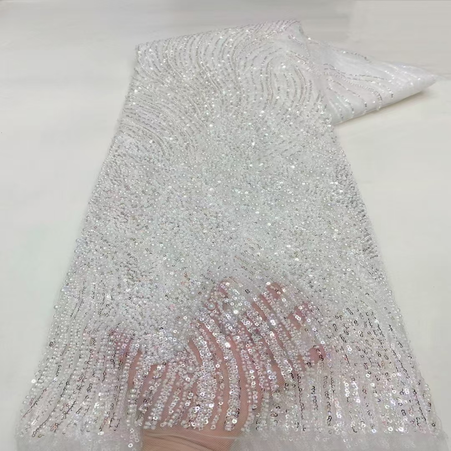 法式重工鱼尾珠绣蕾丝面料钉珠亮片婚纱晚礼服时装绣花布Beaded