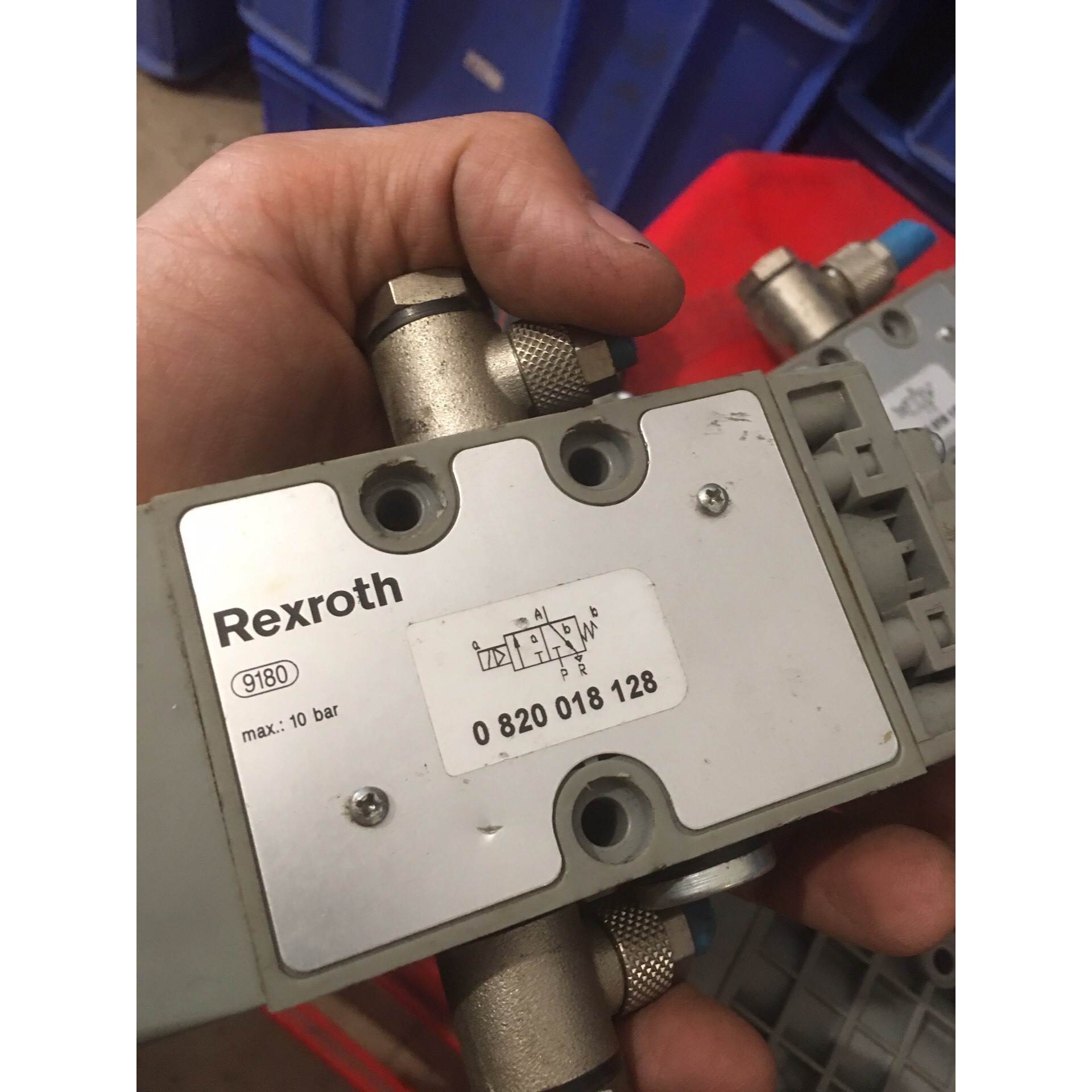 汇盈 传感器0820018128/1824210118力士乐Rexrot