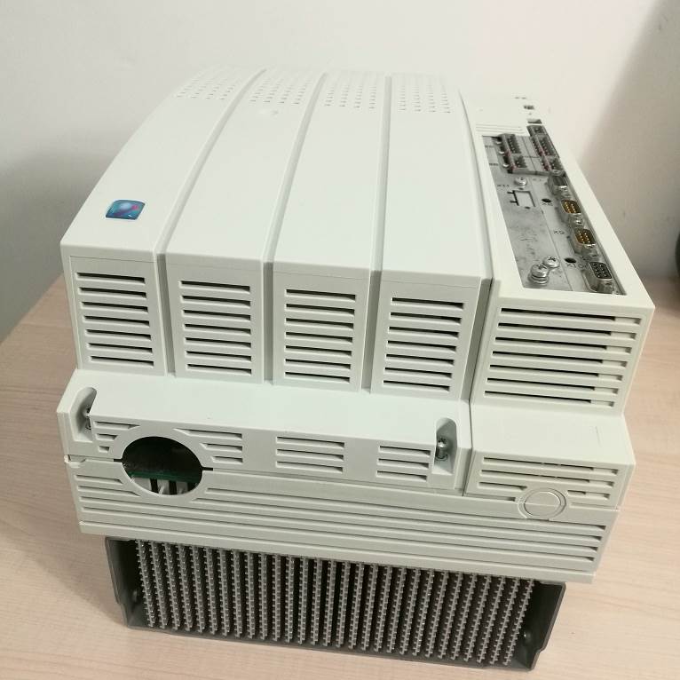 【汇盈传感器】供应Lenze伦茨 EVS9324-CSV003 驱动器质保一年实