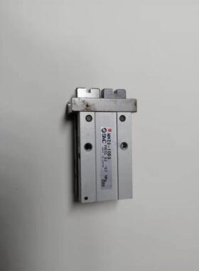 触摸屏 HMIS65 HMISAC 通电显示红灯便宜处