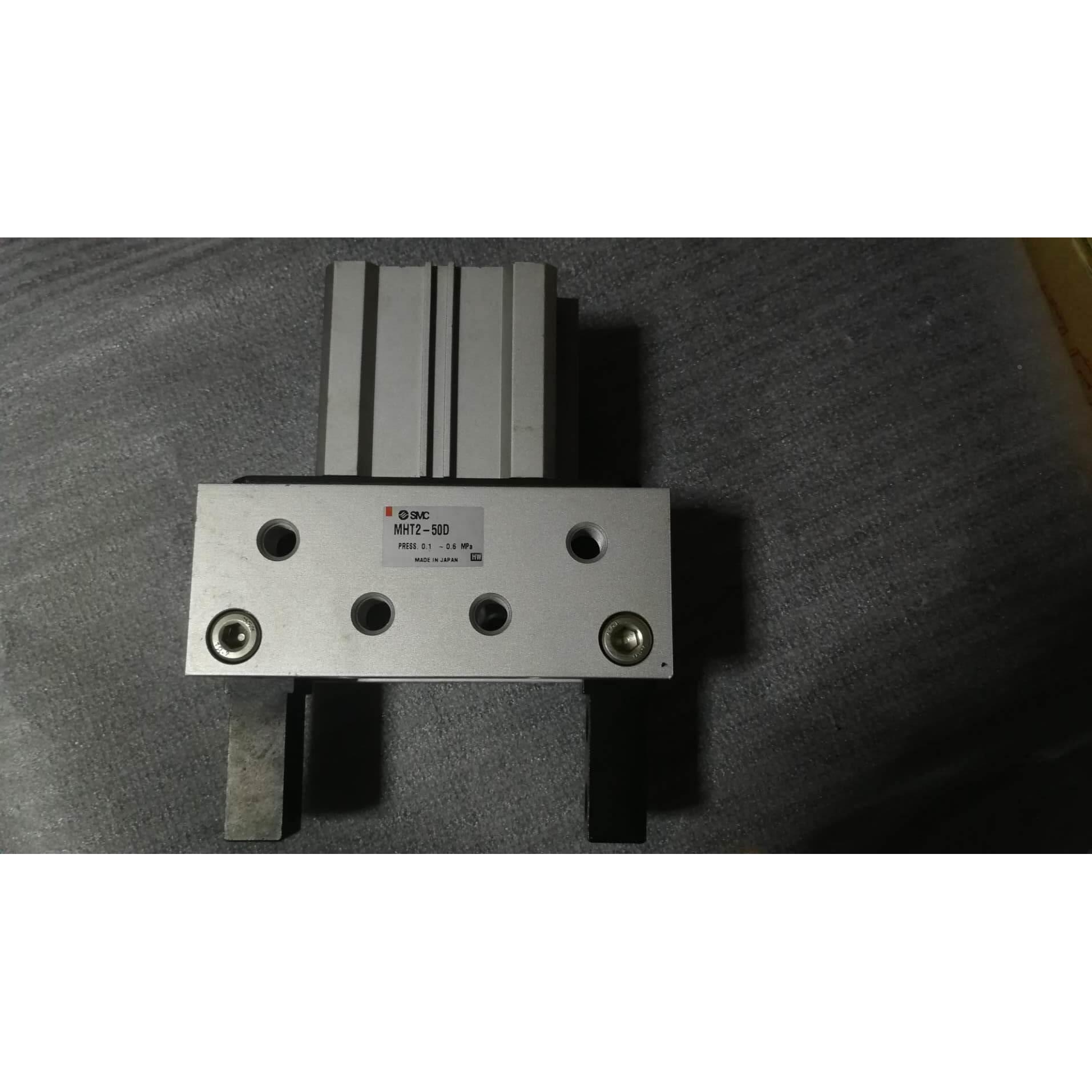 全新SMC正品手指气缸MHT2-50D 平行开闭型肘节气爪议价