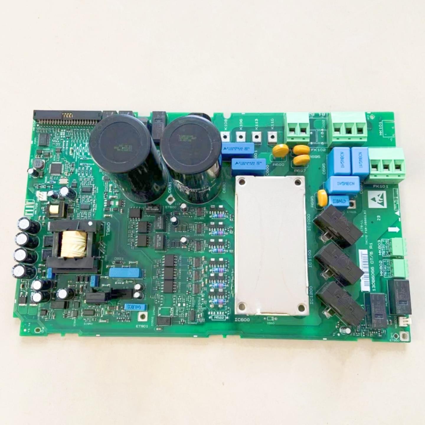 丹佛斯变频器FC102 301 302系11 15 185KW主电源驱动板130B6066