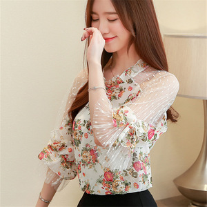 RY1720#蕾丝网纱拼接碎花雪纺衫露肩灯笼袖超仙上衣