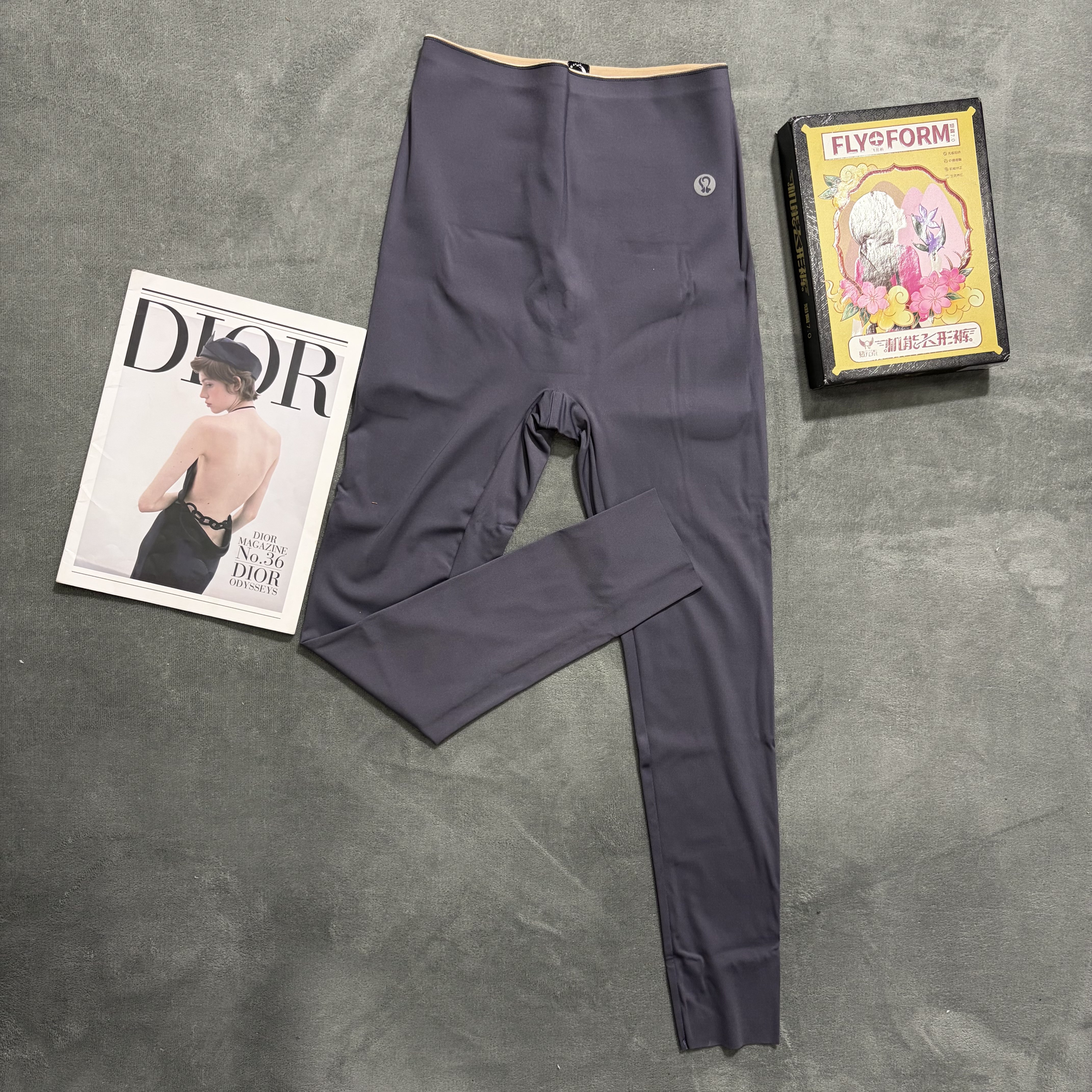 慧慧来自星星女装店 秋冬款不加绒百搭鲨鱼皮裤机能飞形裤