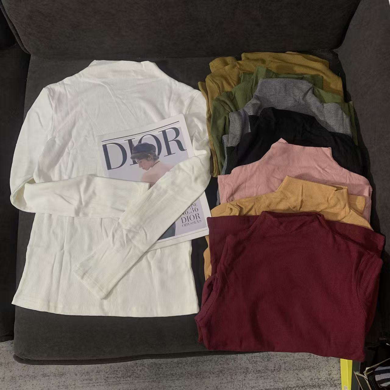 慧慧来自星星女装店 秋冬简约百搭薄绒光板纯色半高领八色打底衫