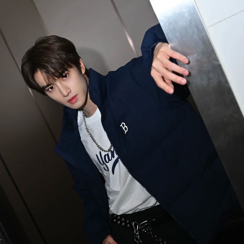 MLB张康乐同款羽绒服男装2025冬季新款面包服藏青色羽绒外套JB205