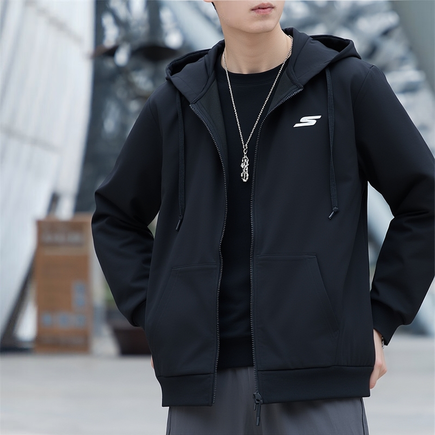 斯凯奇官方男士外套冬季新款女士休闲运动服卫衣黑色针织连帽夹克