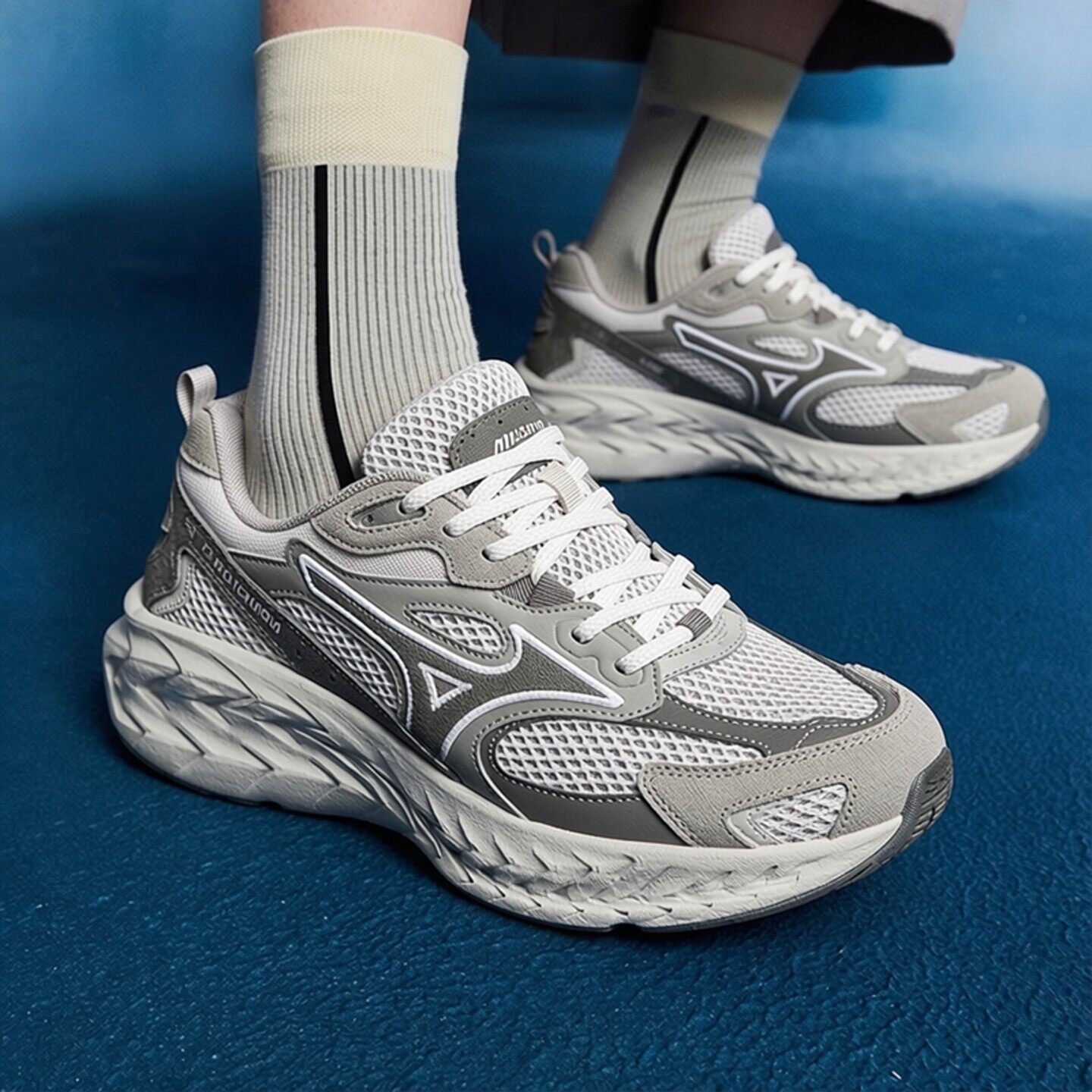 MIZUNO美津浓男鞋女鞋老爹鞋ASTRO LS运动鞋网面透气情