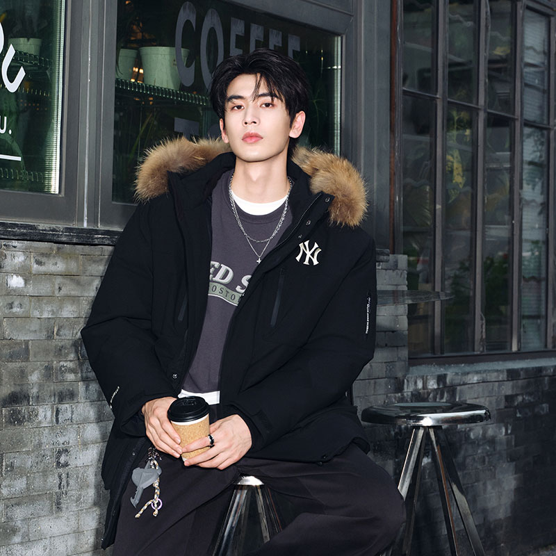 MLB官方 张凌赫同款工装羽绒服男装女装情侣运动服保暖派克服夹克