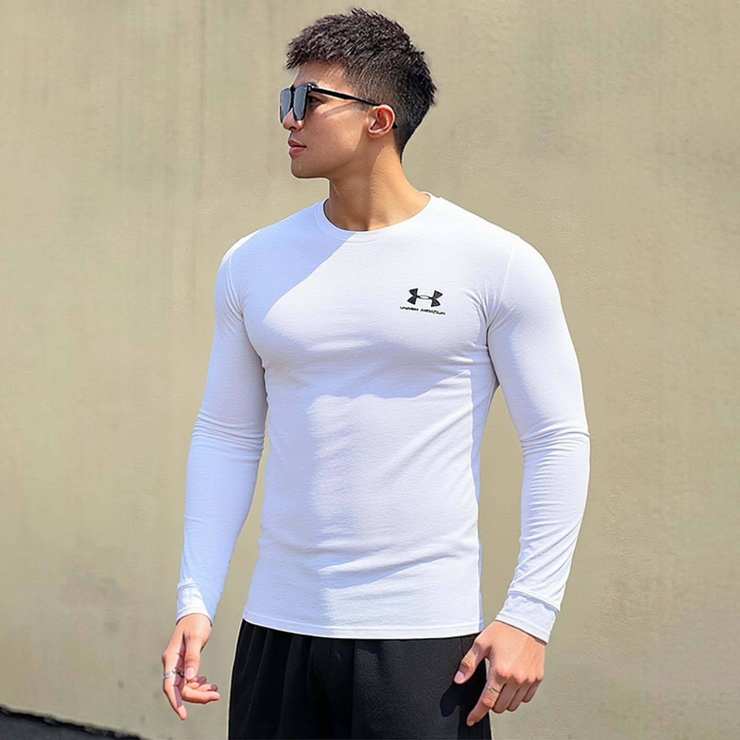 UA安德玛长袖T恤男士健身训练服秋季新款白色运动服打底衫套头衫