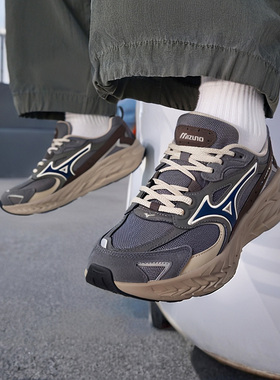 Mizuno美津浓男鞋老爹鞋跑步鞋25秋冬款astro减震运动跑鞋休闲鞋