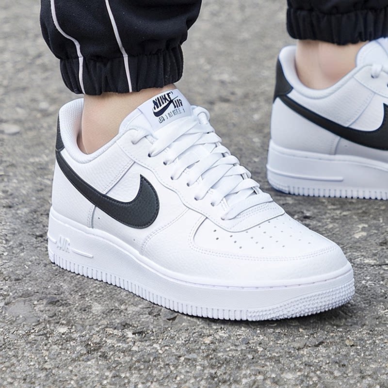 NIKE耐克复古休闲鞋男鞋2026新款春季空军一号板鞋运动鞋子CT2302