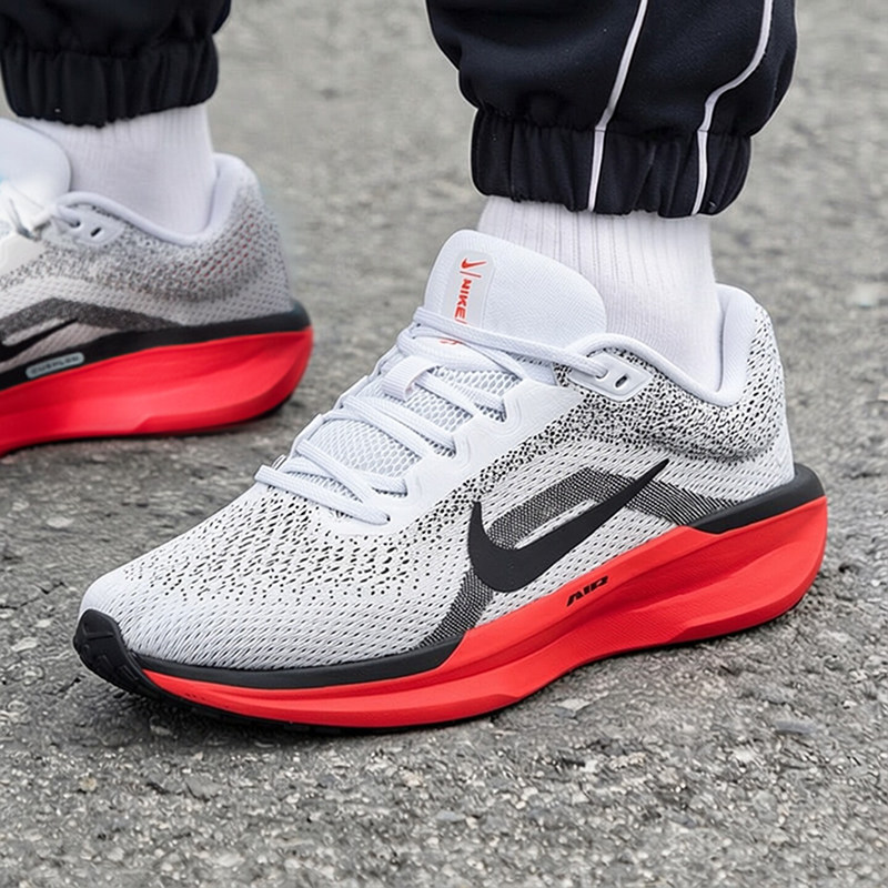 NIKE耐克透气跑步鞋男鞋春季新款AIR WINFLO 11运动鞋训练慢跑鞋