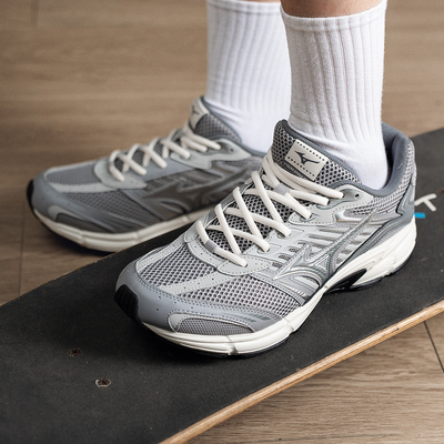 美津浓男鞋跑步鞋 26春季新款SPEED 2010轻便运动鞋透气休闲跑鞋