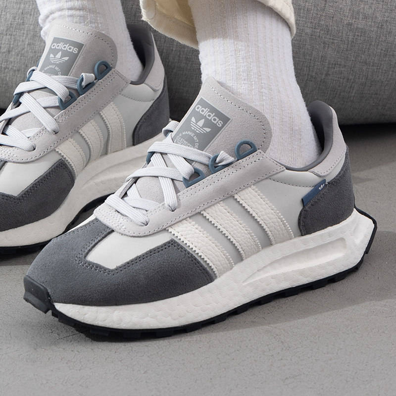 阿迪达斯三叶草男鞋女鞋冬季新款BOOST减震慢跑鞋复古经典休闲鞋