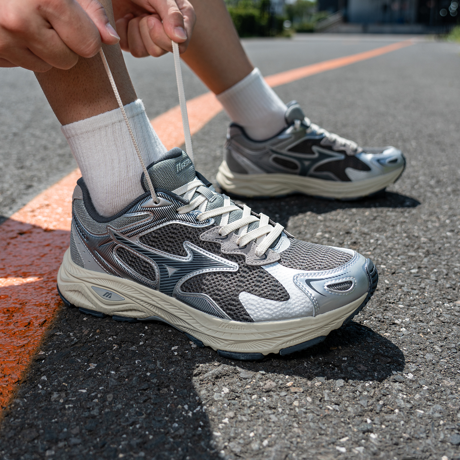 EVA中底，橡胶大底