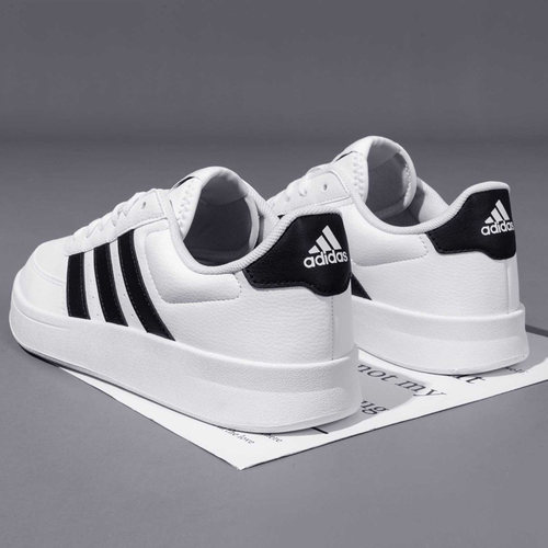 阿迪达斯休闲鞋Adidas