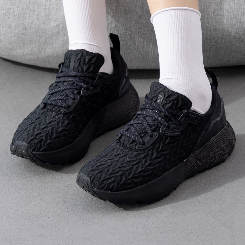 UA安德玛黑武士跑步鞋女鞋缓震透气跑鞋健身训练鞋户外慢跑运动鞋