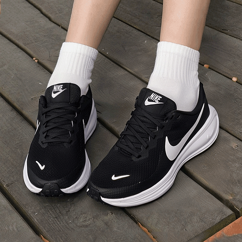 NIKE耐克女鞋跑鞋2025秋冬新款正品舒适缓震透气运动鞋HJ5458-001