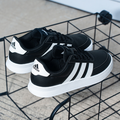 阿迪达斯男鞋2025冬季新款运动休闲鞋低帮复古时尚轻便黑色板鞋
